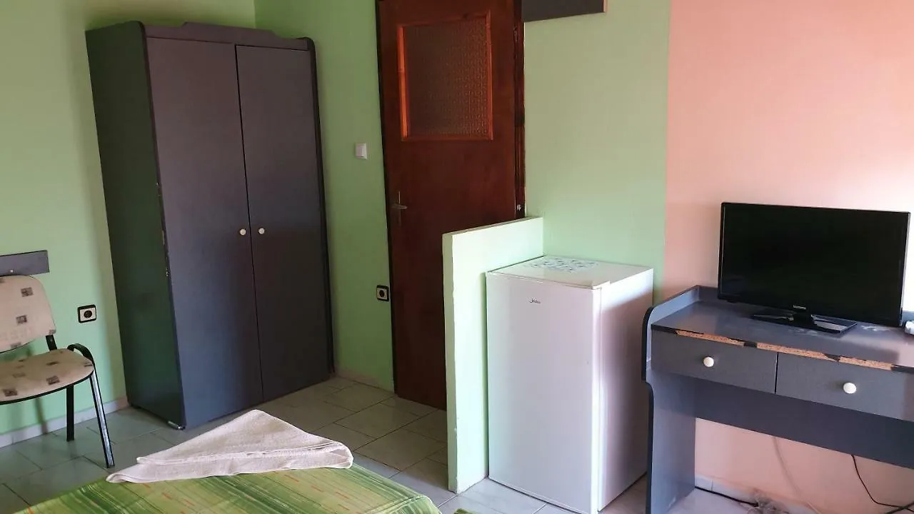 Къща За Гости Оазис Guest house